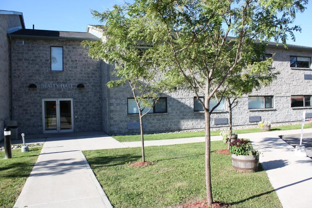 Residence & Conference Centre - Brockville Εξωτερικό φωτογραφία
